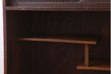 レトロ家具　レトロスタイル　栓材!チェッカーガラス入りのアンティーク収納棚(茶箪笥)