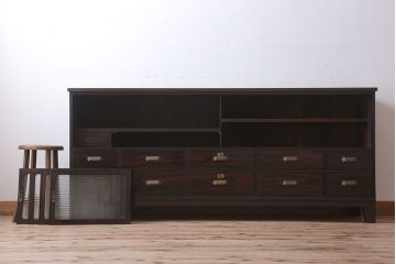 アンティーク家具　和製アンティーク　前面唐木・黒檀材!脚付きの大ぶりローボード(ハーモニカたんす・音色箪笥)