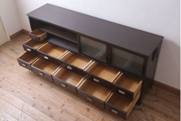 アンティーク家具　和製アンティーク　前面唐木・黒檀材!脚付きの大ぶりローボード(ハーモニカたんす・音色箪笥)
