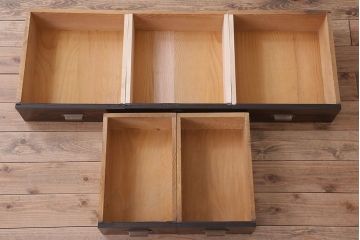アンティーク家具　和製アンティーク　前面唐木・黒檀材!脚付きの大ぶりローボード(ハーモニカたんす・音色箪笥)