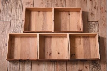 レトロ家具　前面栗材製!レトロかわいいアンティーク小引き出し
