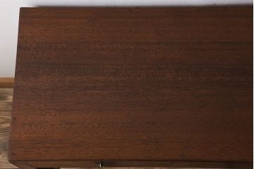 アンティーク家具　透かし彫りが美しいアンティークコンソールテーブル