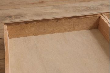 アンティーク家具　透かし彫りが美しいアンティークコンソールテーブル