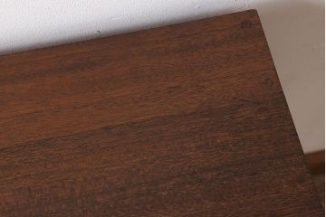 アンティーク家具　透かし彫りが美しいアンティークコンソールテーブル