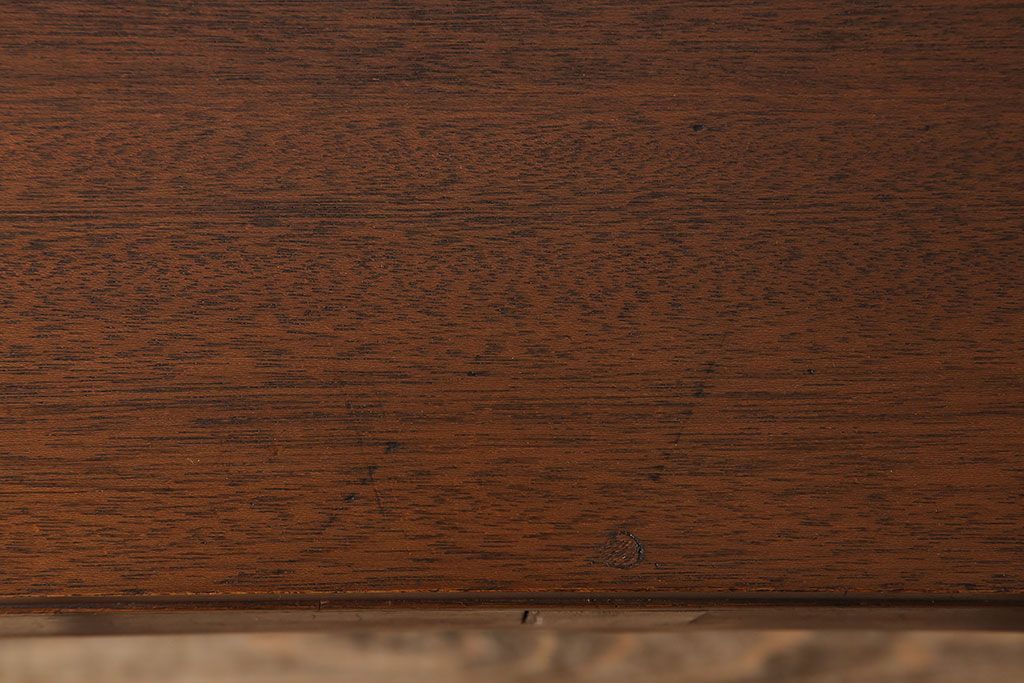 アンティーク家具　透かし彫りが美しいアンティークコンソールテーブル