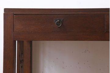 アンティーク家具　透かし彫りが美しいアンティークコンソールテーブル