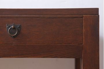 アンティーク家具　透かし彫りが美しいアンティークコンソールテーブル