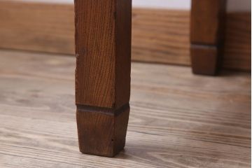 アンティーク家具　透かし彫りが美しいアンティークコンソールテーブル