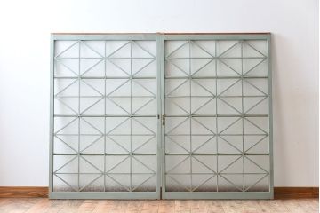 アンティークペイント　ダイヤガラス入り!おしゃれなガラス戸2枚セット(窓)