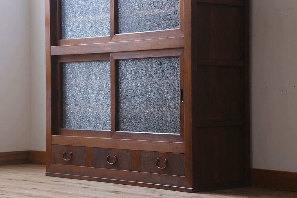 アンティーク家具　前面檜材・前板欅材　和製アンティークの大ぶり収納棚