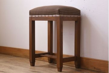 レトロ家具　古い木のレトロなクッション座面角スツール(3)