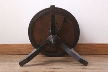 アンティーク家具　アンティーク　クッション座面!古い木製のおしゃれな回転スツール