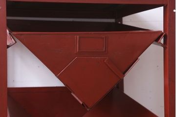 アンティーク雑貨　インダストリアル　ビンテージ　アイアン製のペイントチェスト(1)