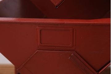 アンティーク雑貨　インダストリアル　ビンテージ　アイアン製のペイントチェスト(1)