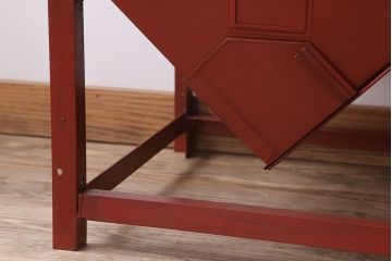 アンティーク雑貨　インダストリアル　ビンテージ　アイアン製のペイントチェスト(1)