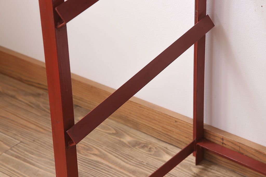 アンティーク雑貨　インダストリアル　ビンテージ　アイアン製のペイントチェスト(1)