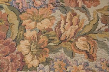 ヴィンテージ家具　国産　神戸家具　ビンテージ　ゴブラン織り座面!ナラ材製の花柄ソファ