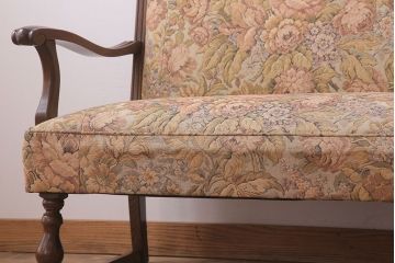 ヴィンテージ家具　国産　神戸家具　ビンテージ　ゴブラン織り座面!ナラ材製の花柄ソファ