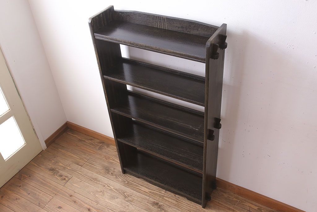 レトロ家具　ラワン材製　古い木のレトロな楔(くさび)式本棚(ディスプレイラック)(3)