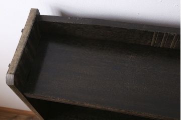 レトロ家具　ラワン材製　古い木のレトロな楔(くさび)式本棚(ディスプレイラック)(3)