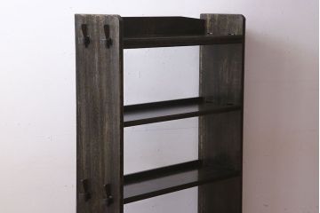 レトロ家具　ラワン材製　古い木のレトロな楔(くさび)式本棚(ディスプレイラック)(3)