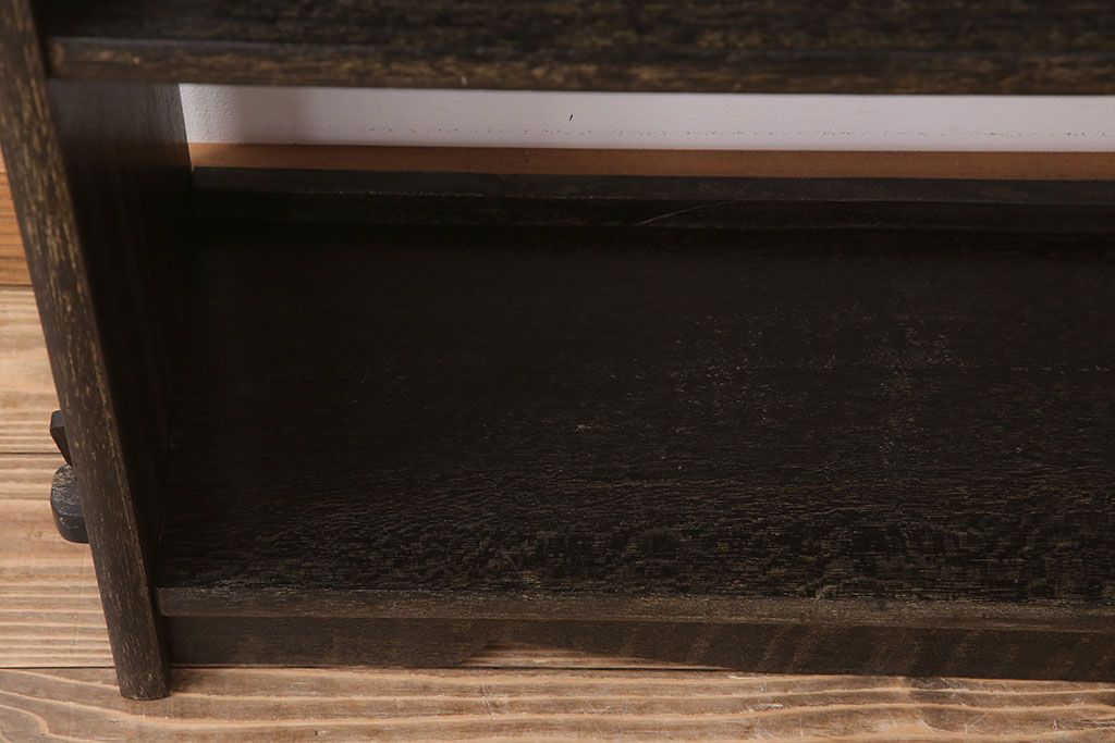 レトロ家具　ラワン材製　古い木のレトロな楔(くさび)式本棚(ディスプレイラック)(3)