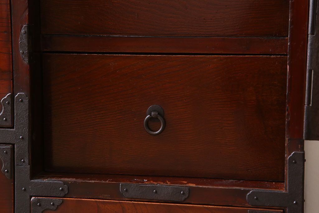 アンティーク家具　アンティーク　前面欅材　大ぶりな重ね二本松箪笥