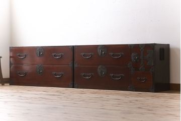 アンティーク家具　アンティーク　前面欅材　大ぶりな重ね二本松箪笥