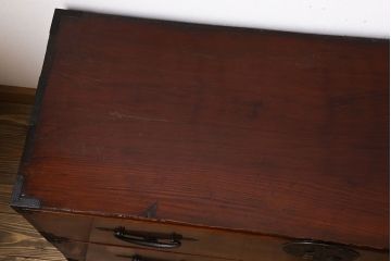 アンティーク家具　アンティーク　前面欅材　大ぶりな重ね二本松箪笥