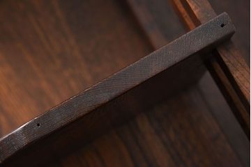 アンティーク雑貨　引き出し付き　栓材製　古い木味のレトロなアンティーク本立て