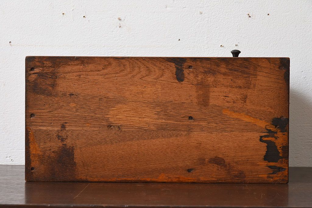 アンティーク雑貨　引き出し付き　栓材製　古い木味のレトロなアンティーク本立て