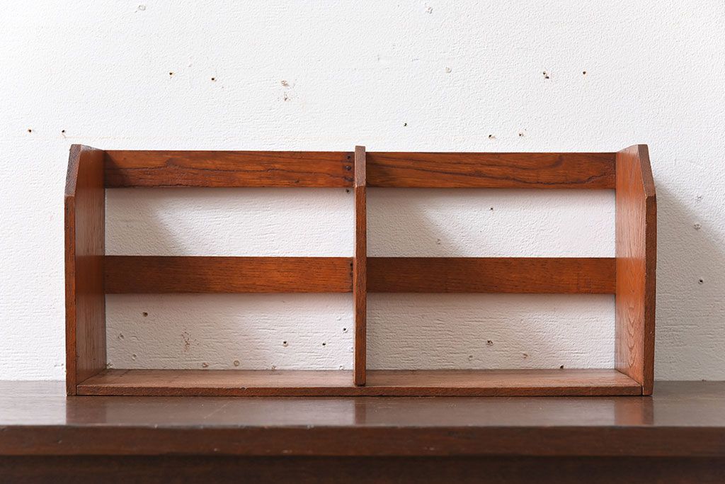 アンティーク雑貨　古い木製の昭和レトロなアンティーク本立て(2)