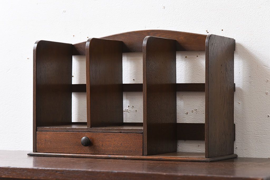 アンティーク雑貨　古い木味のレトロなアンティーク引き出し付き本立て