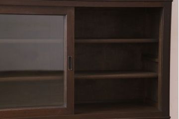 アンティーク家具　おしゃれな脚付き!和製アンティークのガラス戸棚