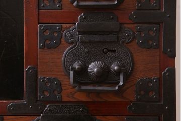 アンティーク家具　古民具・骨董　上質な金具のアンティーク松本帳場箪笥