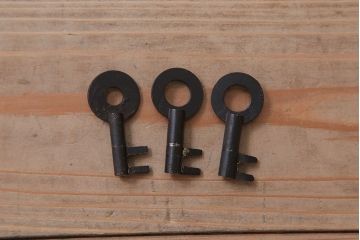 アンティーク家具　古民具・骨董　上質な金具のアンティーク松本帳場箪笥