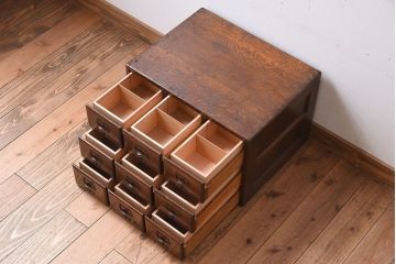 アンティーク家具　ネームプレート取っ手!ナラ材製のアンティークカードケース(小引き出し、図書館、図書室)(2)