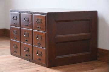 アンティーク家具　ネームプレート取っ手!ナラ材製のアンティークカードケース(小引き出し、図書館、図書室)(2)
