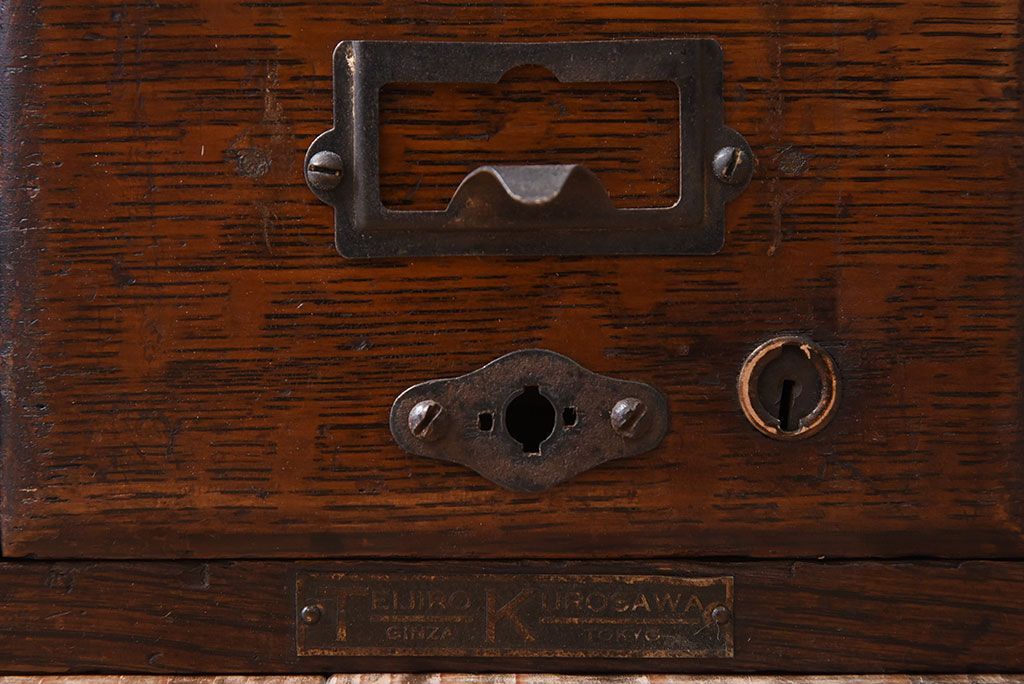 アンティーク家具　ネームプレート取っ手!ナラ材製のアンティークカードケース(小引き出し、図書館、図書室)(2)