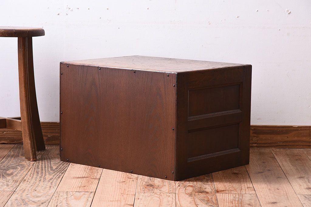 アンティーク家具　ネームプレート取っ手!ナラ材製のアンティークカードケース(小引き出し、図書館、図書室)(2)