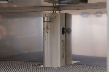 レトロ家具　殺菌灯付き　昭和レトロな消毒器(デンタルキャビネット)