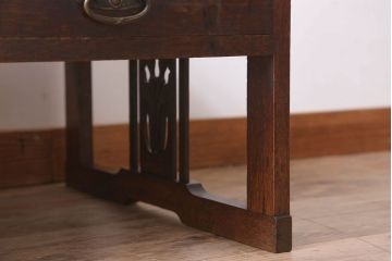 アンティーク家具　透かし彫り　栓材製!大正ロマンスタイルの上質なアンティーク文机
