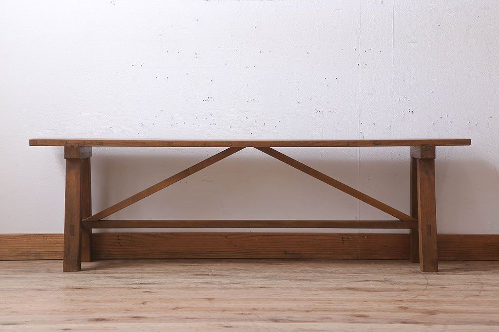 アンティーク家具　素朴でシンプルな木製アンティークベンチ