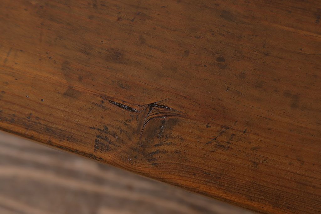 アンティーク家具　素朴でシンプルな木製アンティークベンチ