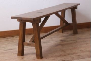 アンティーク家具　素朴でシンプルな木製アンティークベンチ