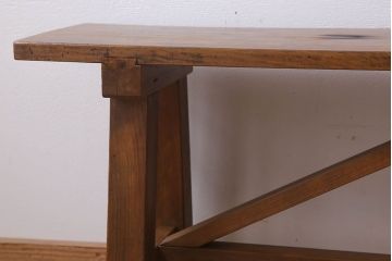 アンティーク家具　素朴でシンプルな木製アンティークベンチ
