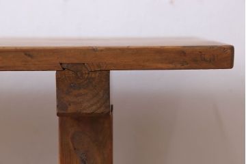 アンティーク家具　素朴でシンプルな木製アンティークベンチ