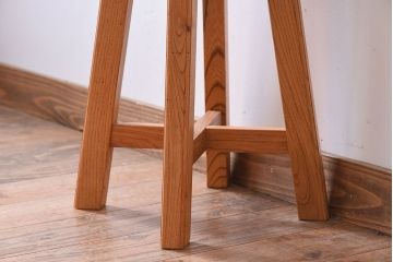 ラフジュ工房オリジナル　欅材古材のシンプルな特製スツール(2)