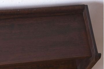 レトロ家具　ラワン材製　古い木のレトロな本棚(ディスプレイラック)