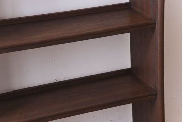 レトロ家具　ラワン材製　古い木のレトロな本棚(ディスプレイラック)